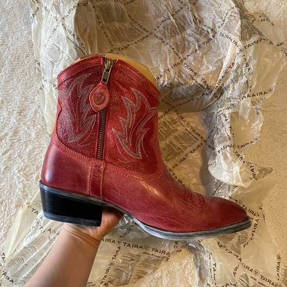 NWT Ariat Billie Cowboy Boots for Women, Leather - Picture 4 of 6